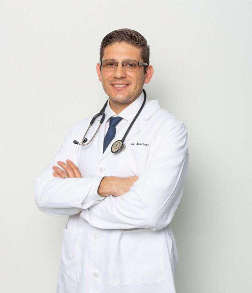 Dr. Ricardo Sáenz Coto​